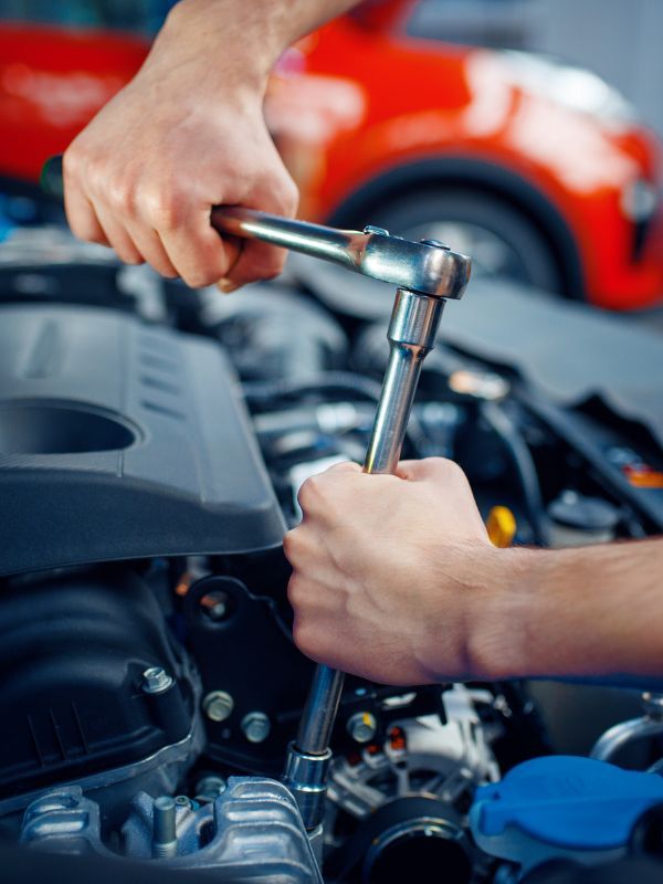 Expert Engine Services in Mobile AZ