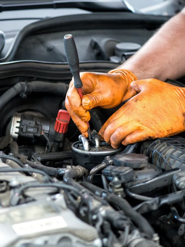 Expert Diesel Mechanic in Maricopa AZ